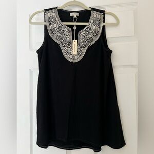 Max Studio Women’s Medium Sleeveless Hi/lo Top - Beige Embroidery Accent